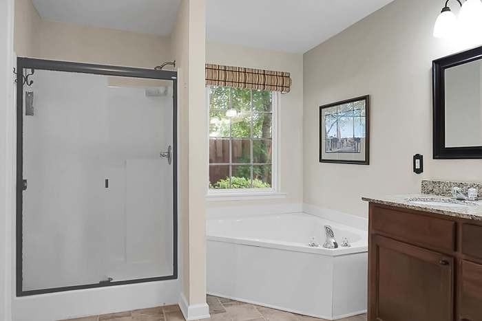 127 Sorrel Tree Lane - Photo 7 of 15