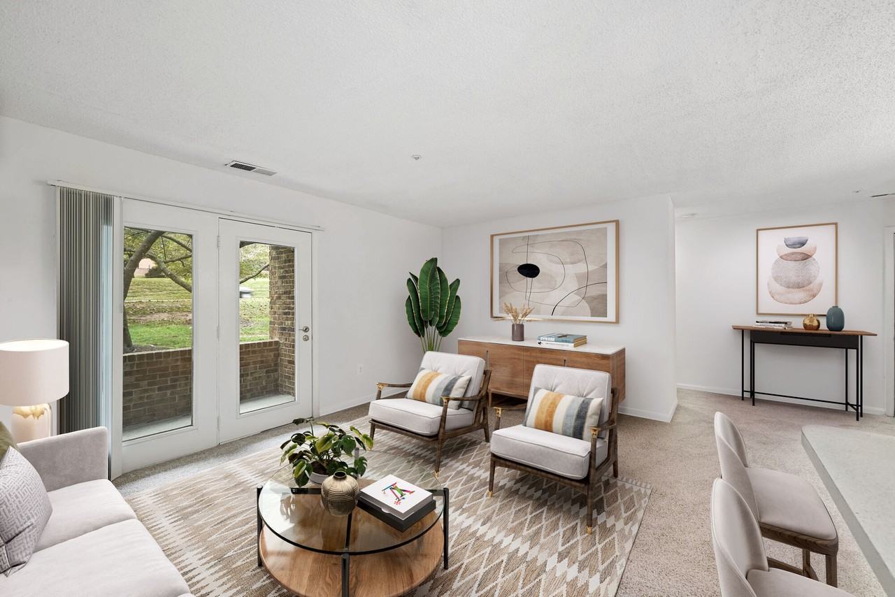 Hadley Germantown - Photo 6 of 26