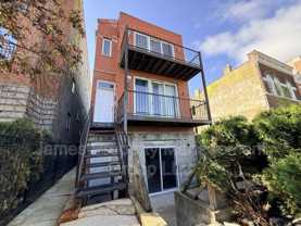 2731 W Congress Pkwy - Photo 1 of 1