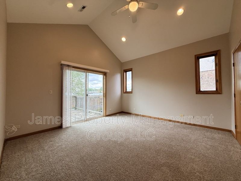 2731 W Congress Pkwy - Photo 7 of 10