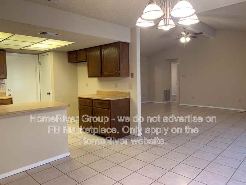 8311 Timber Glen St - Photo 6 of 22