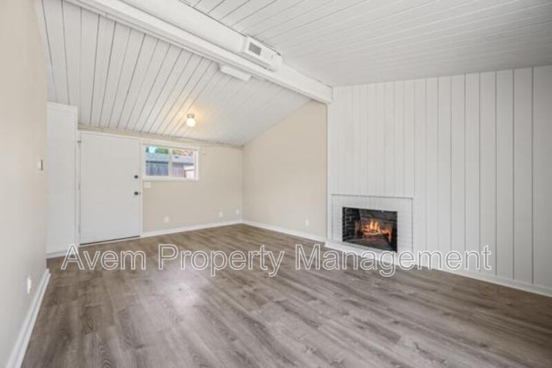 13688 Nw Mill Creek Dr - Photo 2 of 12