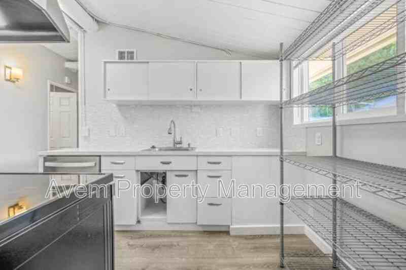 13688 Nw Mill Creek Dr - Photo 5 of 12