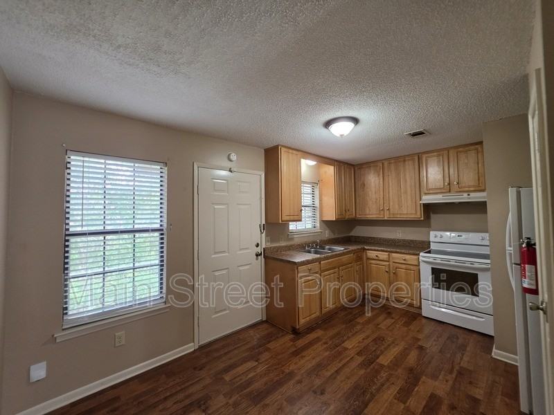 1011 North Martin Luther King Jr Drive #B - Photo 5 of 13