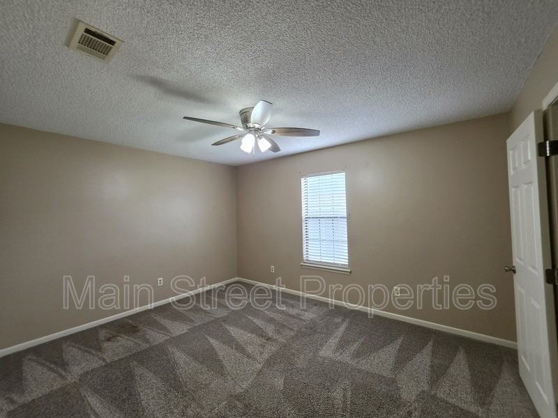 1011 North Martin Luther King Jr Drive #B - Photo 7 of 13