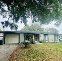 featured image of 421 S Hawthorn Cir