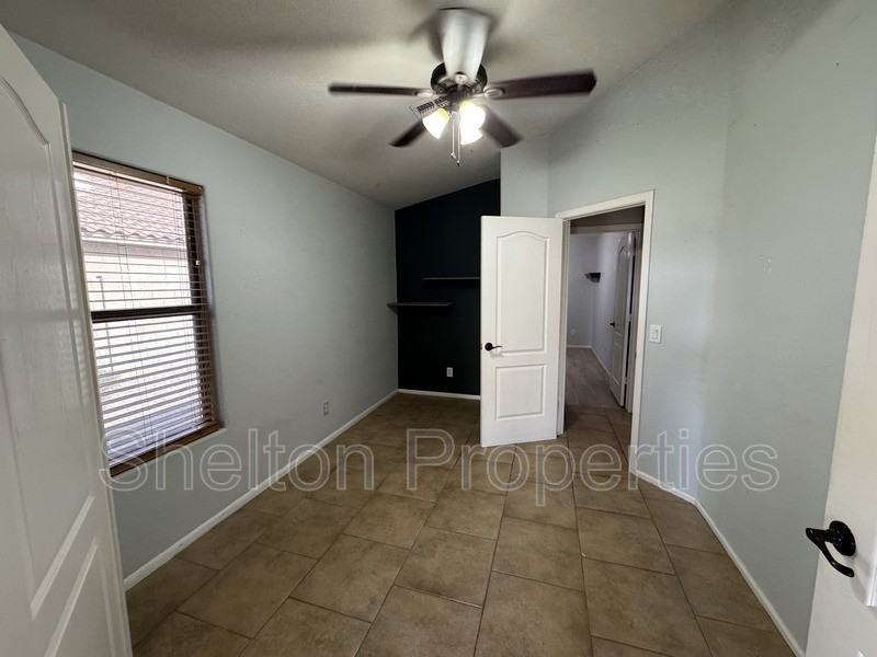 15828 W Latham St - Photo 4 of 17