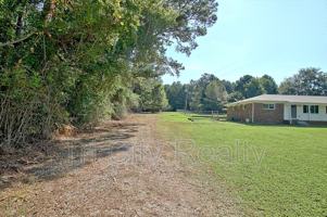 featured image of 208 Brooks Rd