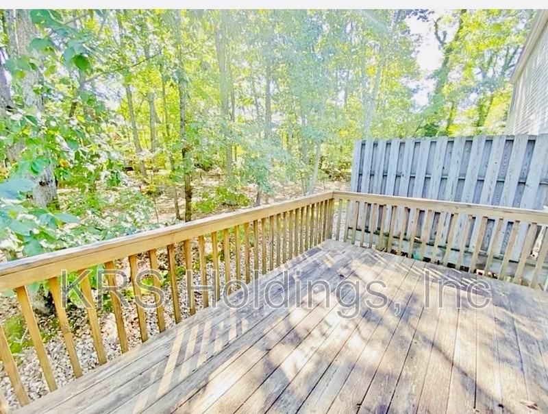 503 Barrington Way - Photo 7 of 21