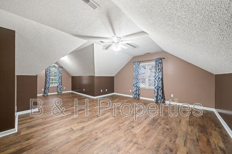 444 Iron Wood Cir - Photo 7 of 25