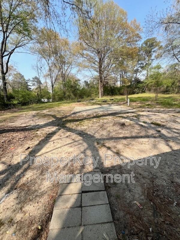 4723 Harbin St - Photo 2 of 16