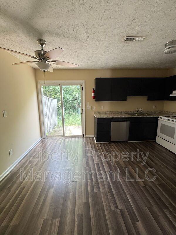 5752 Aftonshire Dr - Photo 5 of 10