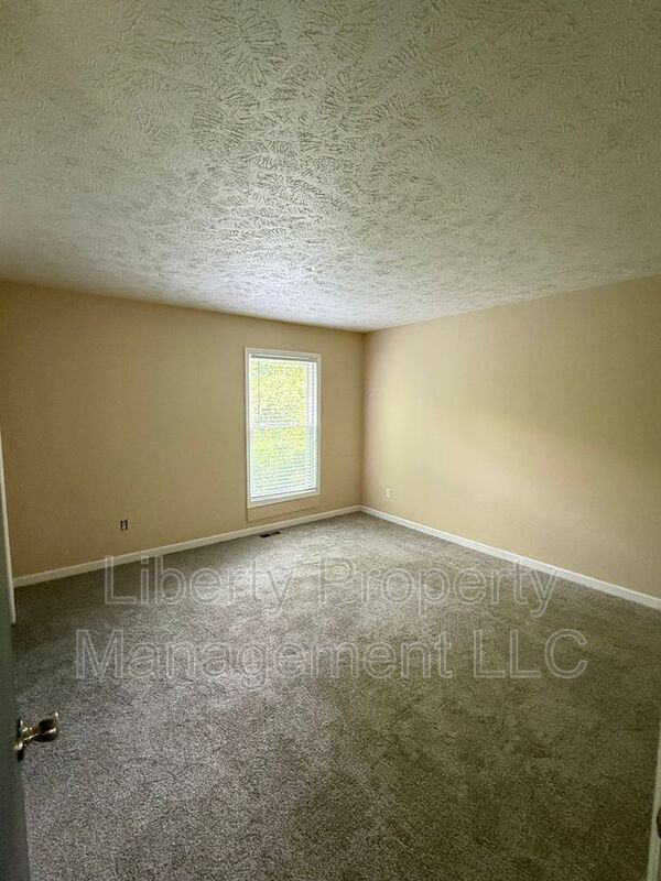 5752 Aftonshire Dr - Photo 6 of 10