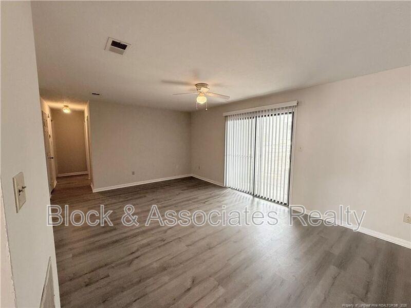 4079 Professional Dr - Photo 2 of 13