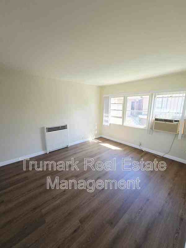 919 N Glendale Ave #12 - Photo 4 of 30