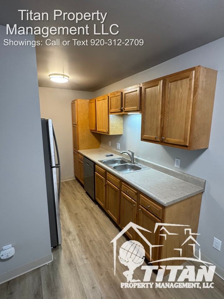 1394 Maricopa Drive - Photo 4 of 8