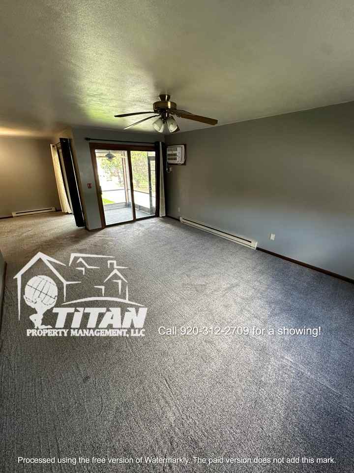 1527 Arboretum Drive - Photo 3 of 9