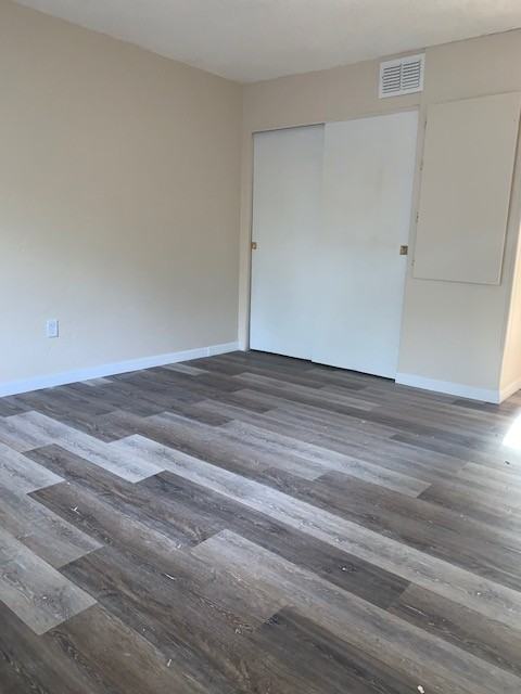 2266 Altamont Ave (Allen St) - Photo 5 of 10
