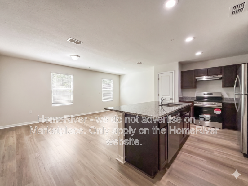 7656 Mailes Ct #202 - Photo 6 of 18