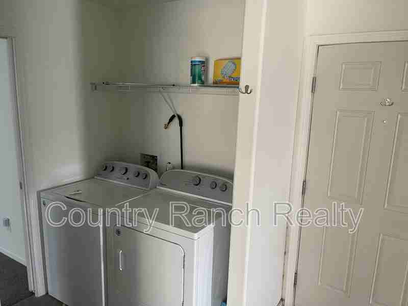 2288 Kaibab Dr - Photo 5 of 6