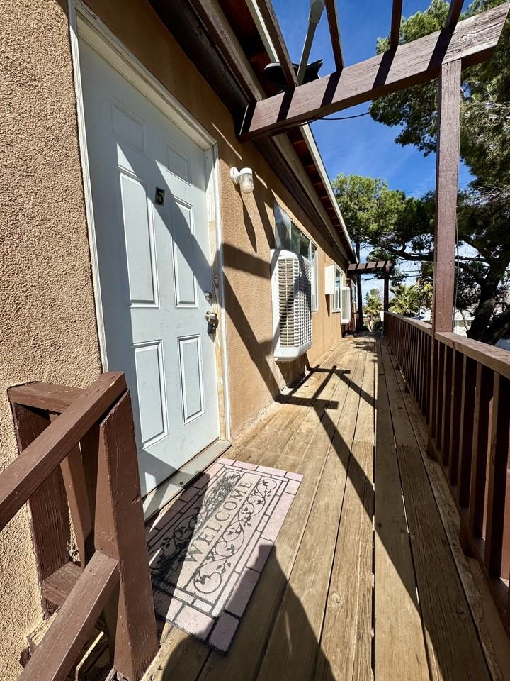 21001 Berry Street - Photo 2 of 13