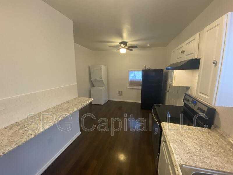 266 S 2nd St - Photo 4 of 10