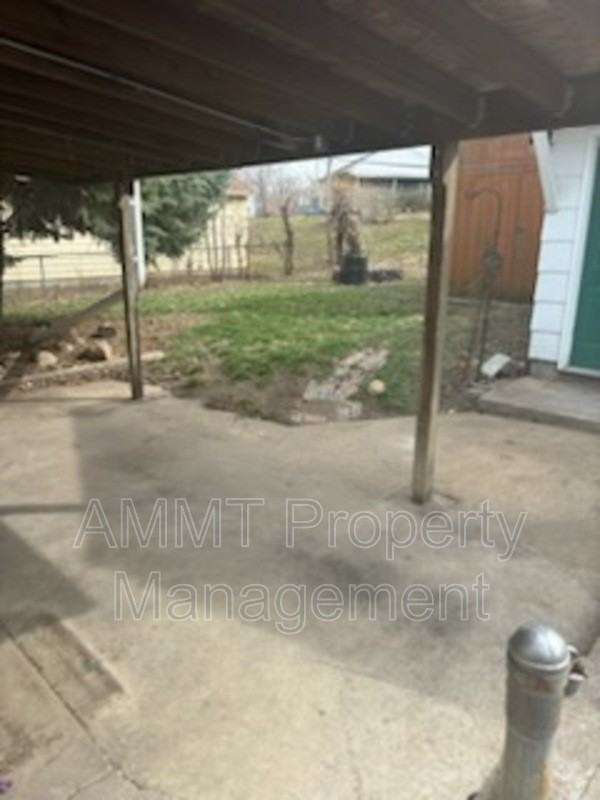 2404 Wisconsin St Sw - Photo 4 of 18