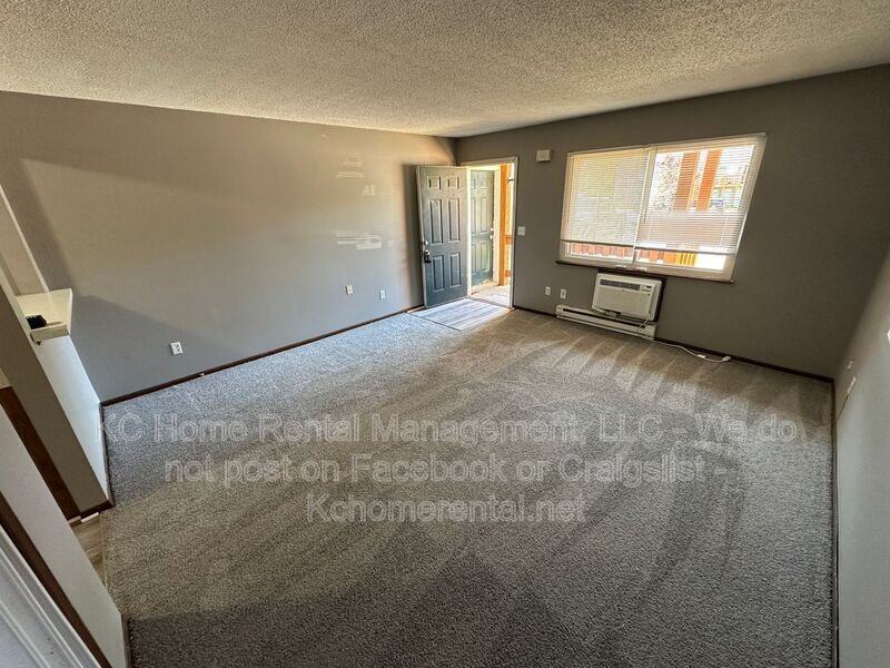 561 N Somerset Ter #C - Photo 6 of 18