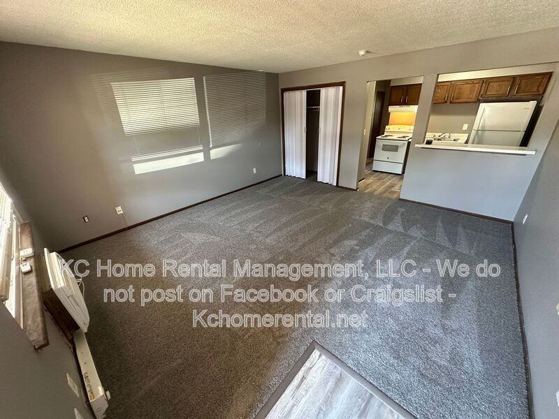 561 N Somerset Ter #C - Photo 7 of 18