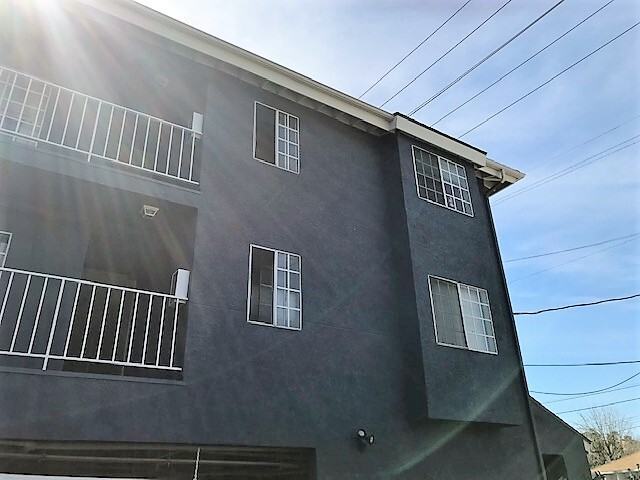 1586 Yosemite Dr. - Photo 4 of 12