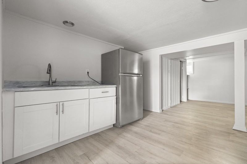 4757 S Jason St - Photo 3 of 14