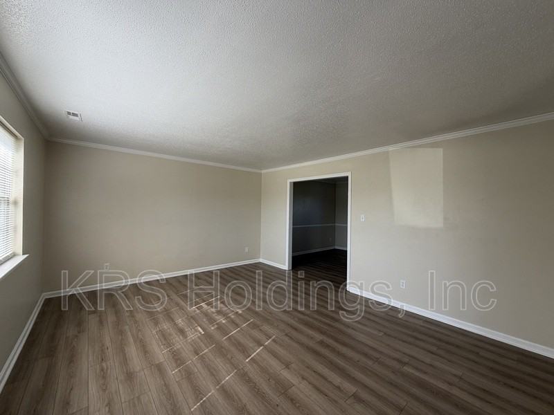 917 Timber Creek Pl - Photo 4 of 21