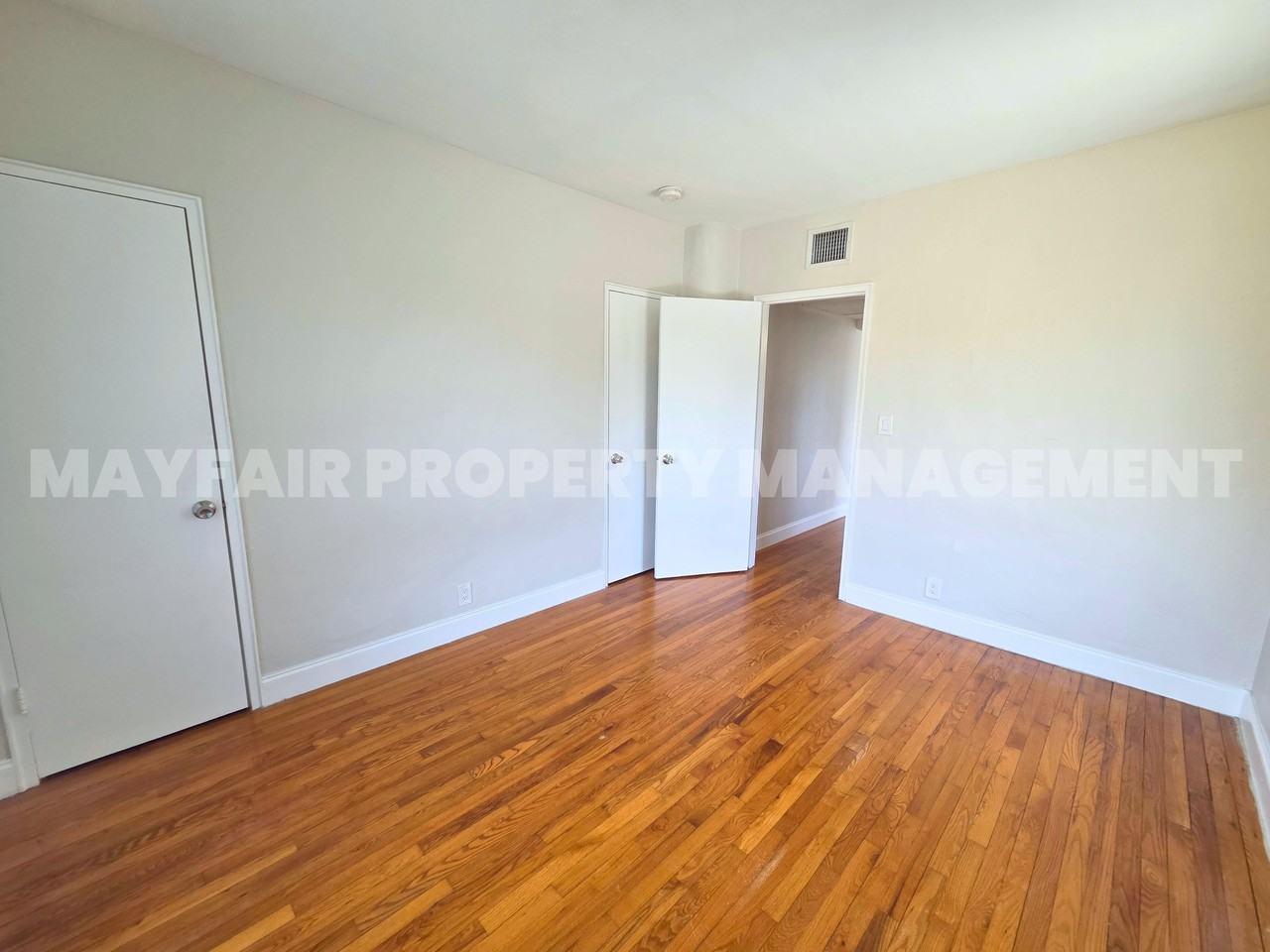 701 Northeast 16th Avenue - Photo 7 of 21