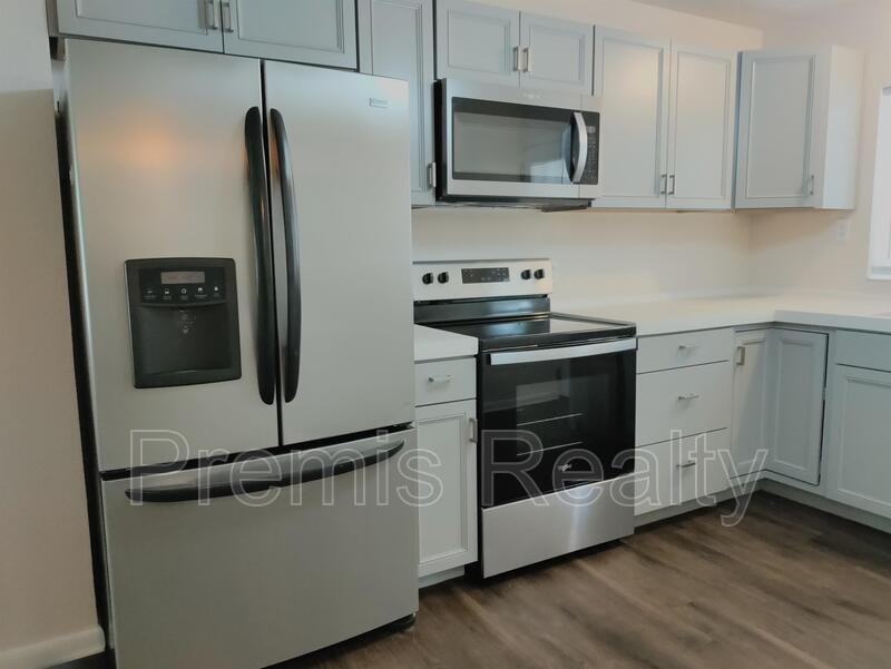1412 Druid Rd E - Photo 7 of 26