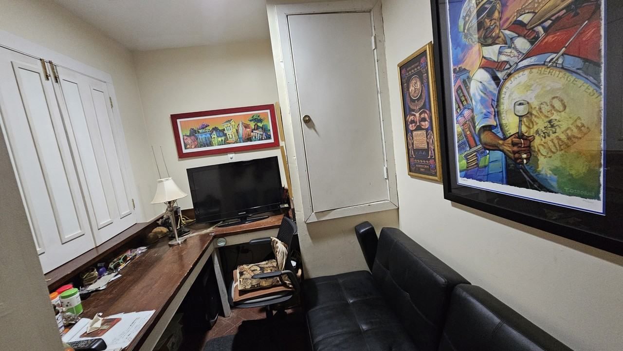 517 Dumaine Street - Photo 2 of 11