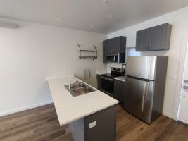 featured image of 402 N River St