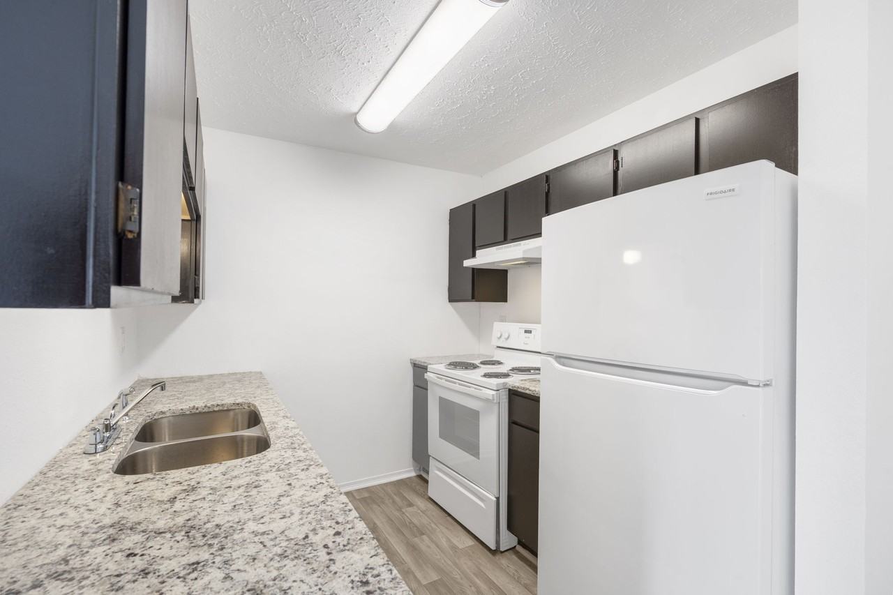 Brett Circle Apartments - Photo 6 of 50