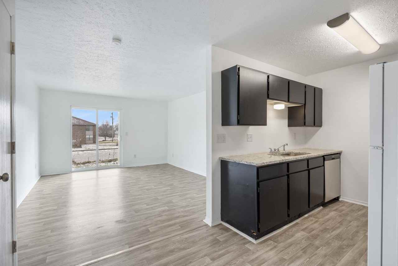 Brett Circle Apartments - Photo 7 of 50