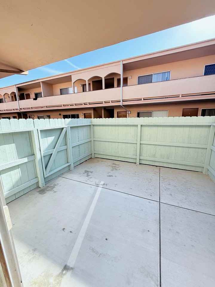 1625 Laguna St. - Photo 5 of 5
