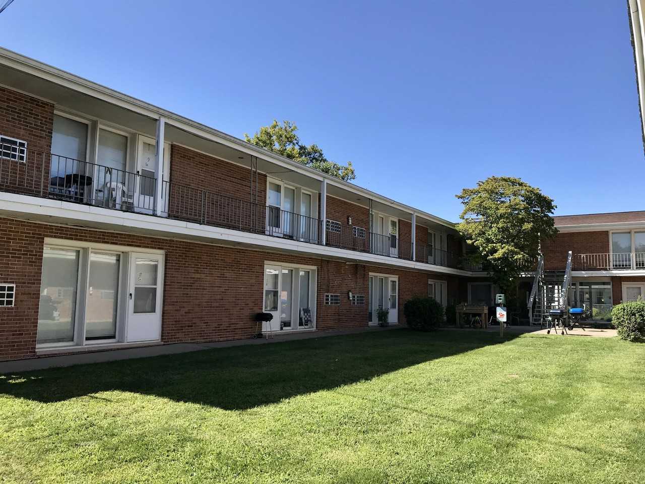 206 W Canedy Street - Photo 4 of 5