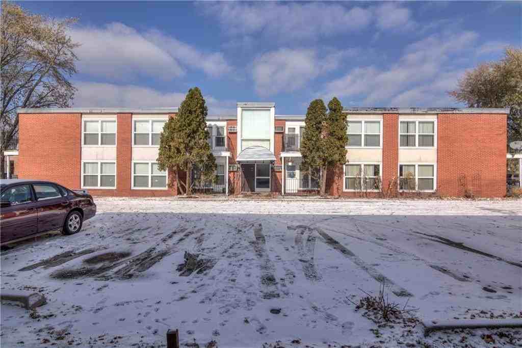 2713 Thomas Drive - Photo 3 of 11