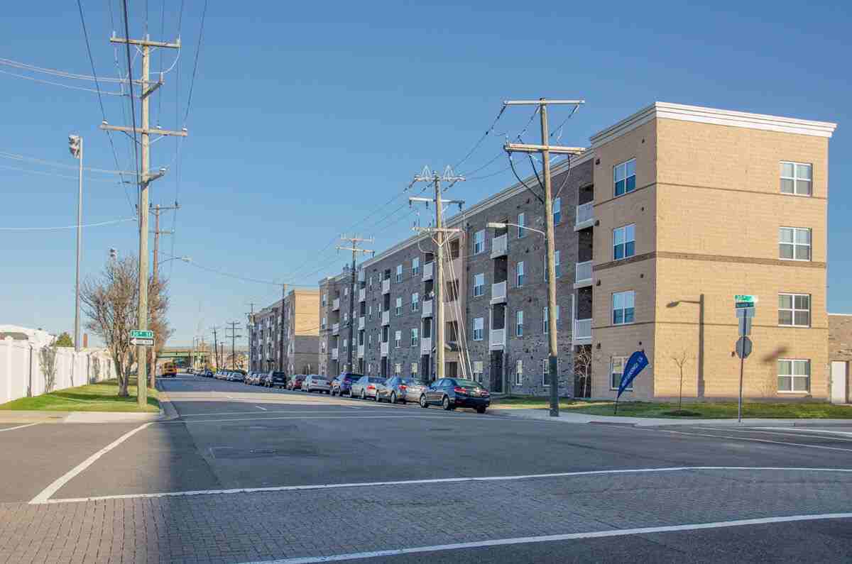 Brennan Pointe II - Photo 5 of 30