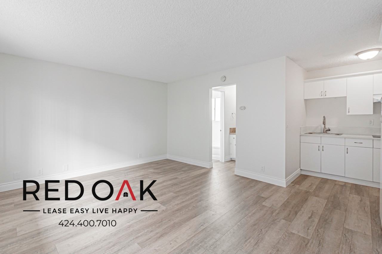 7466 Rosemead Blvd - Photo 2 of 10