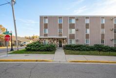 Riverview Tower Apartments - Photo 1 of 1