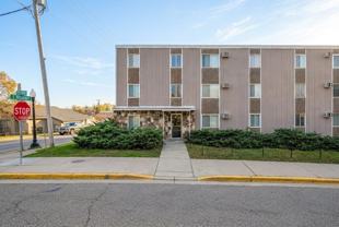 Riverview Tower Apartments - Photo 1 of 1