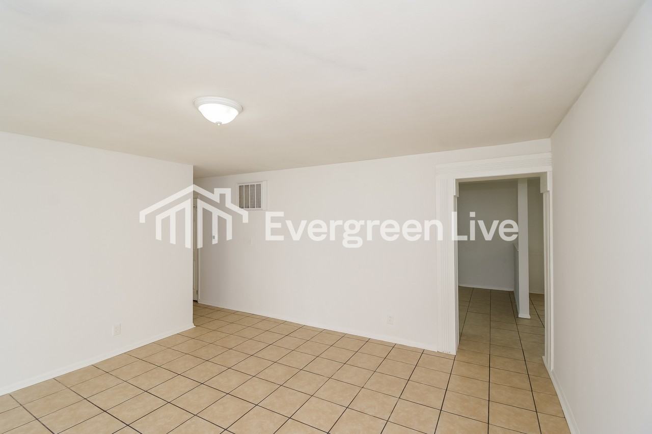 8820 Roy Rd - Photo 2 of 15