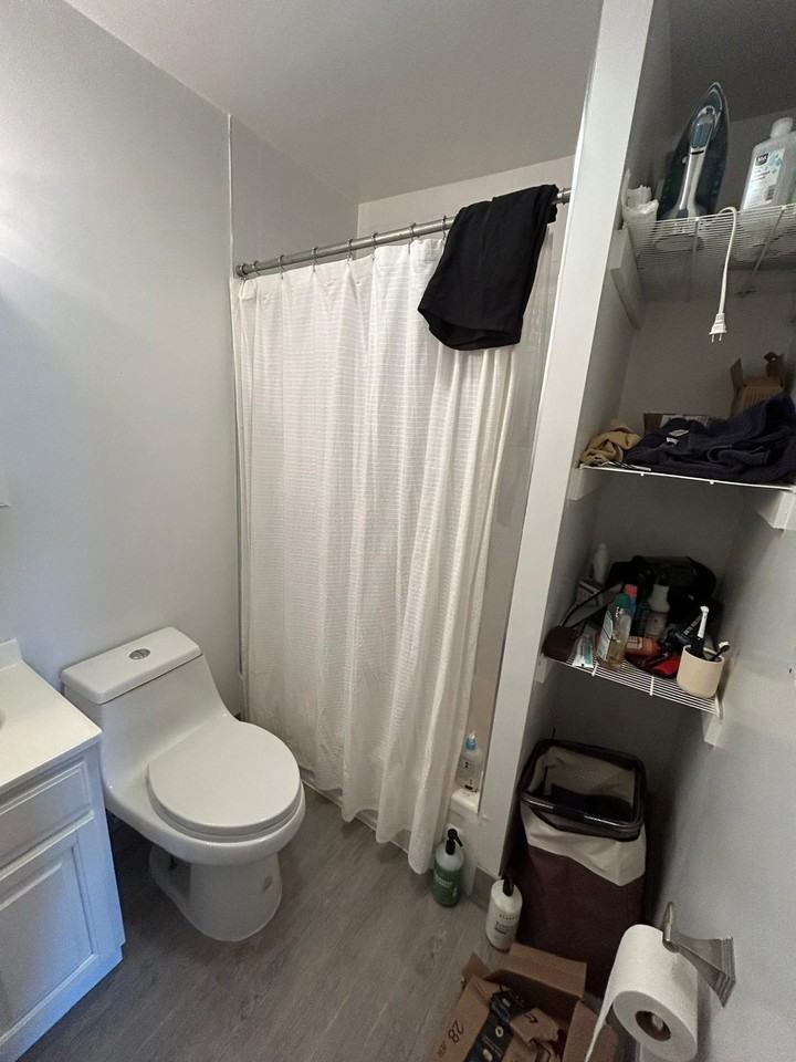 203 Chrystie Street - Photo 3 of 5