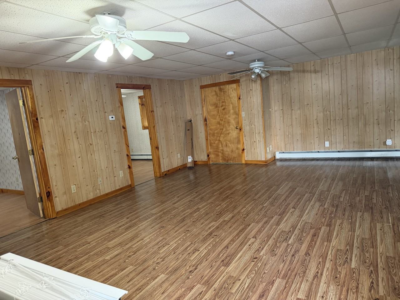 Endicott St #1R - Photo 3 of 6
