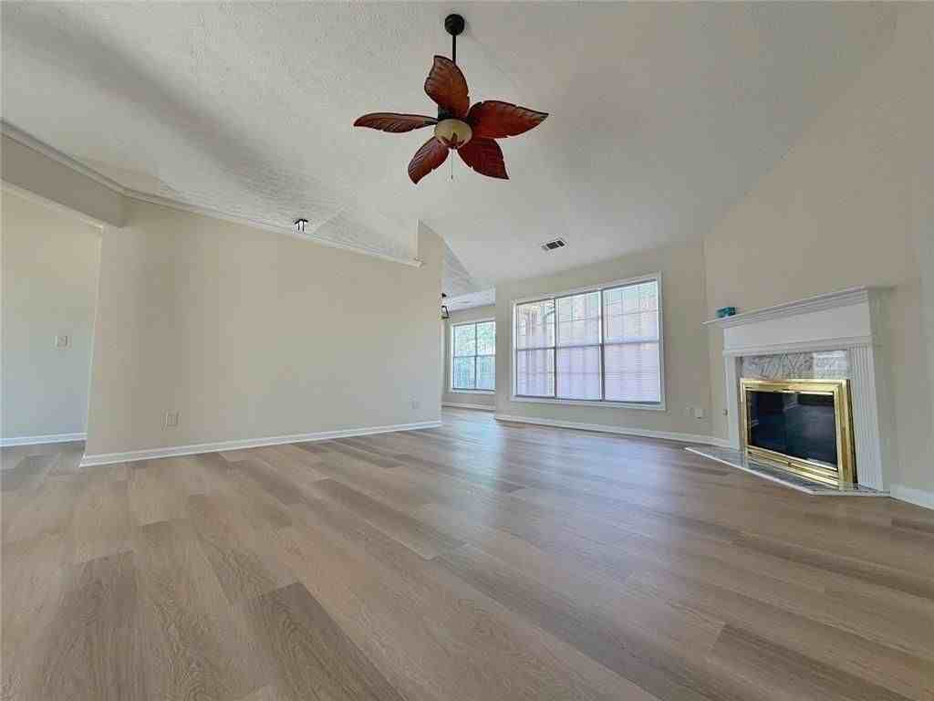 902 Conners Cv - Photo 3 of 11