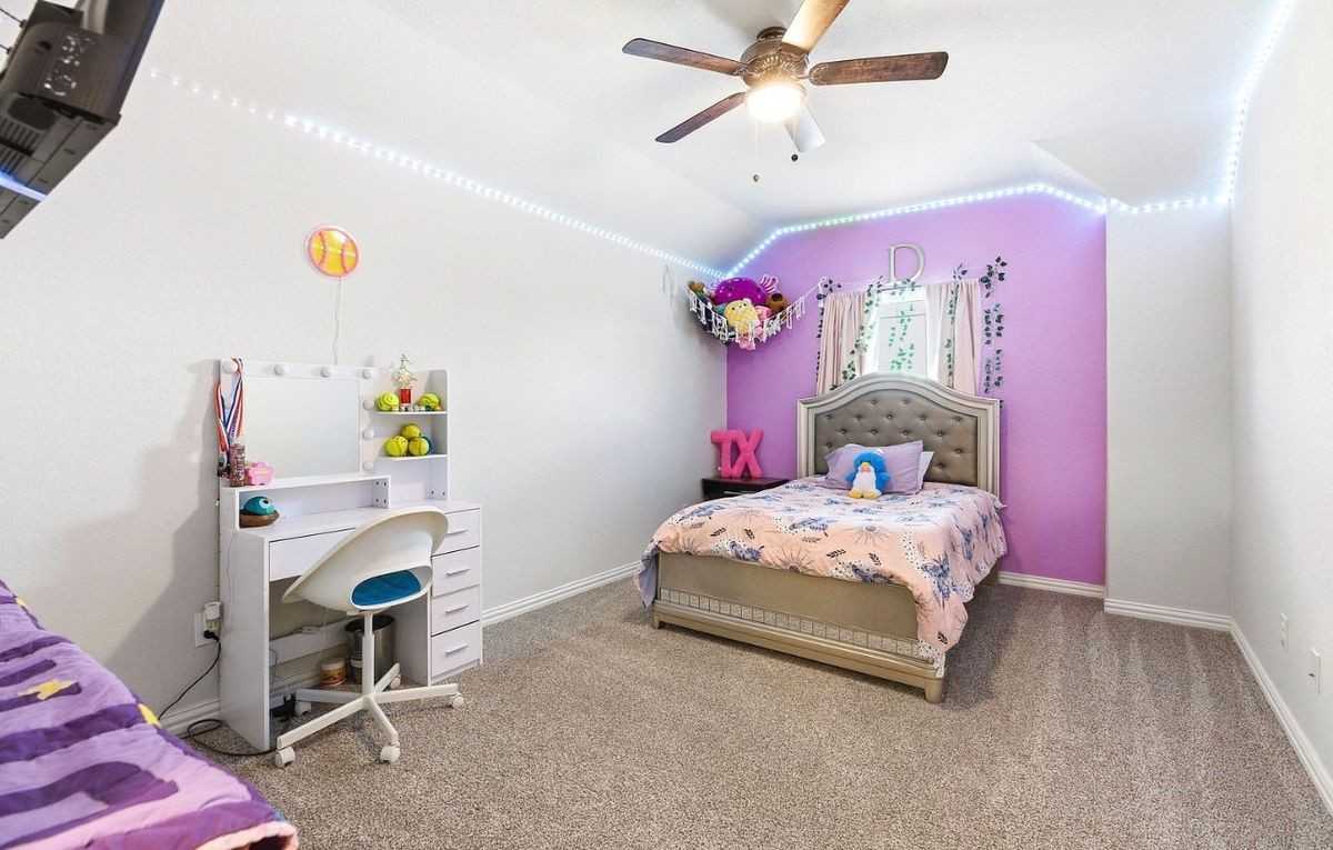 2071 Chelsea Grv - Photo 7 of 10